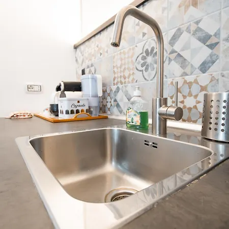 Apartament Booklovers Bari