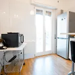 Booklovers Διαμέρισμα *