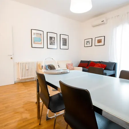 Apartment Booklovers