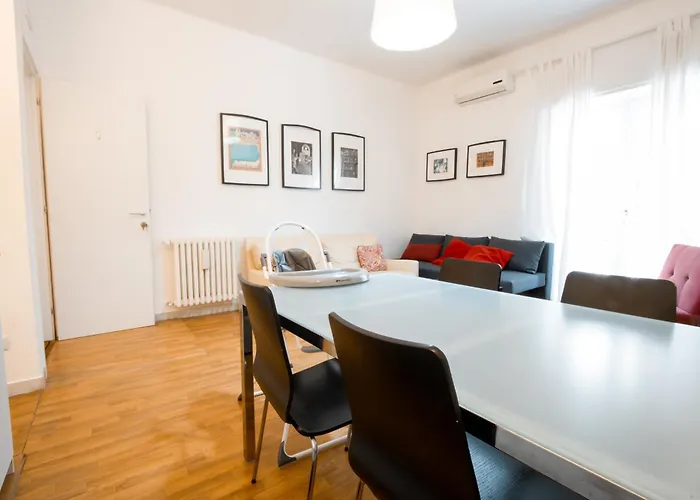 Apartment Booklovers