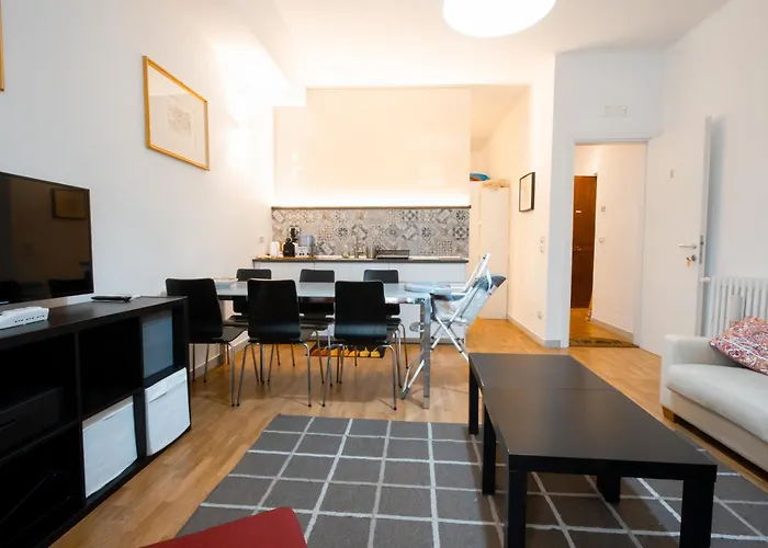 Booklovers Apartment Bari